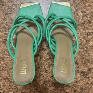 Green Sandal high heel Shoe, Strappy US Women size 11 Slipper Heels
